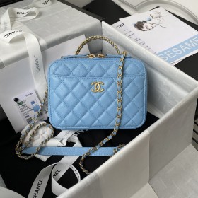  Handbag  Chanel  AP3222  size  19*13.5*7 *cm