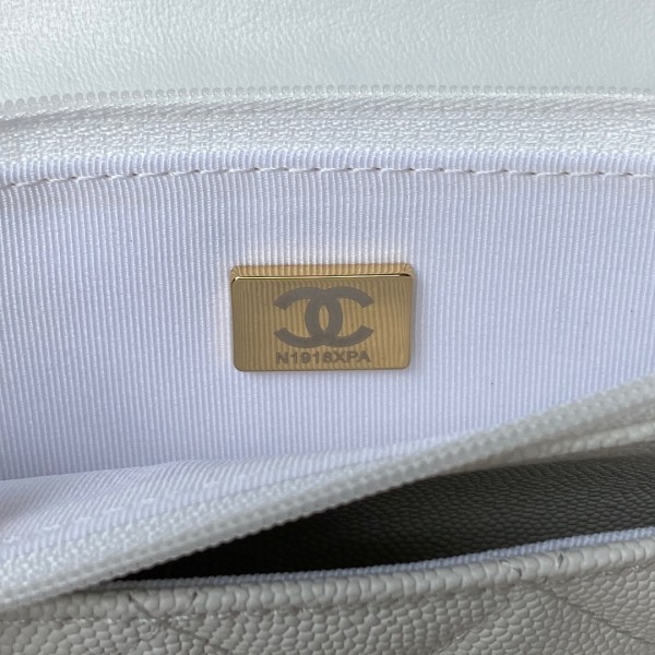  Handbag Chanel  size 𝟷𝟸.𝟹*𝟷𝟿.𝟸*𝟹.𝟻  𝚌𝚖