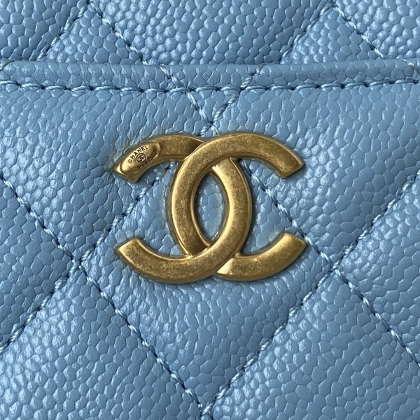  Handbag  Chanel  AP3222  size  19*13.5*7 *cm