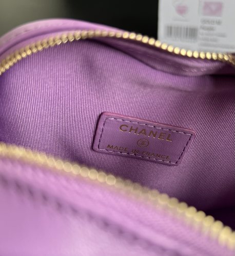  Handbag Chanel  size  13cmx12cmx5 cm