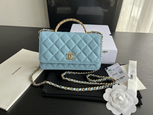  Handbag  Chanel  AP2806  size  19 cm 