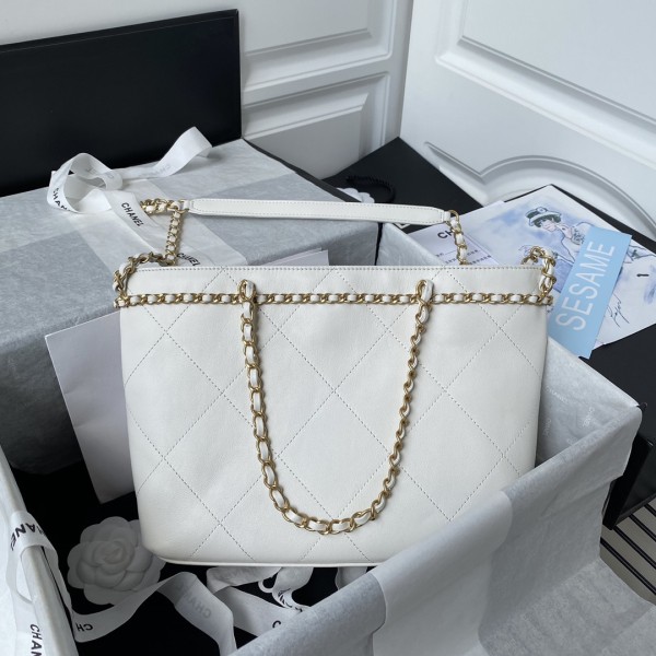 Handbag Chanel AS2373 size 21-31-7 cm