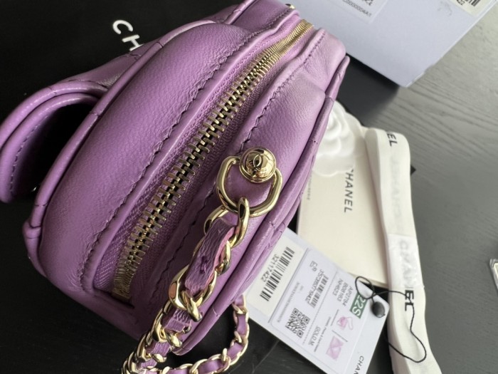  Handbag Chanel  size  13cmx12cmx5 cm