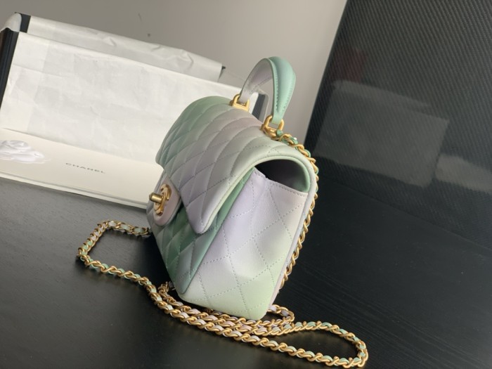  Handbag Chanel AS2431  size 20cmx13cmx9 cm 