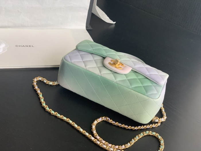  Handbag Chanel AS2431  size 20cmx13cmx9 cm 