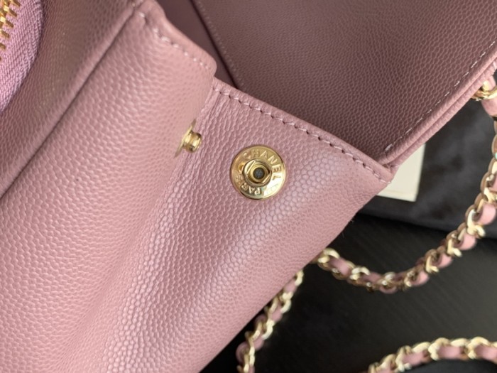  Handbag Chanel  A93067  size 20 cm