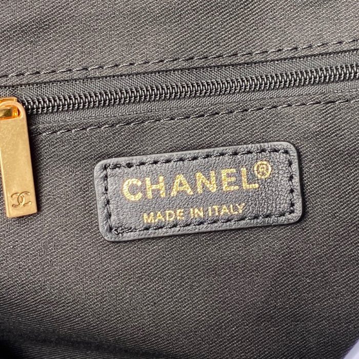  Handbag Chanel AS3128 size  51x43x3 cm