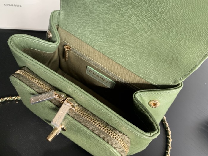 Handbag Chanel A93067  size  20 cm