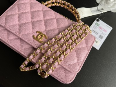  Handbag  Chanel  AP2806  size  19 cm 