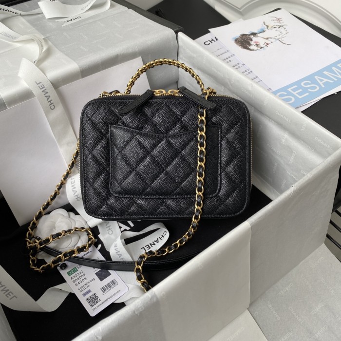  Handbag Chanel  AP3222 size  19*13.5*7* cm