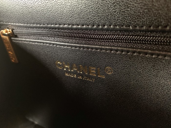 Handbag  Chanel  size  21 cm