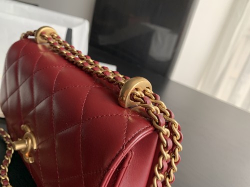 Handbag  Chanel  size  22 cm