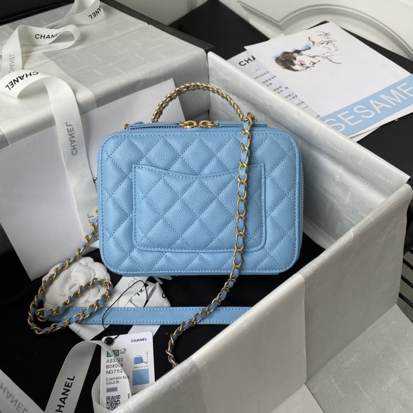  Handbag  Chanel  AP3222  size  19*13.5*7 *cm