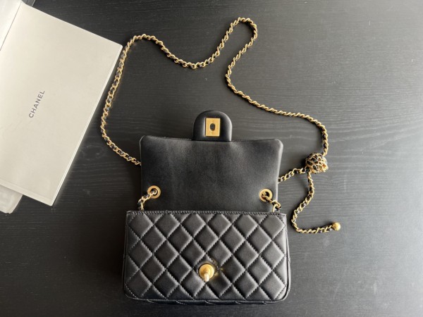 CHANEL Classic Flap CF Small Gold Ball Sheepskin Chain Bag, Shoulder Bag, Crossbody Bag Mini Women's Black AS1787-B08034-94305 size 20*7*13cm