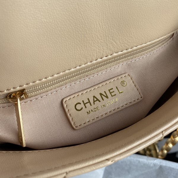 Handbag Chanel AS2189  size  14-17.5-6 cm
