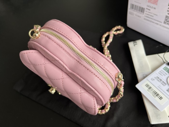  Handbag Chanel  size  13cmx12cmx5 cm