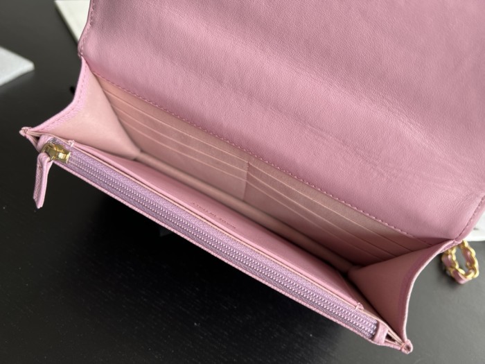  Handbag  Chanel  AP2806  size  19 cm 