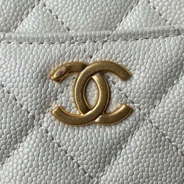  Handbag  Chanel AP3222  size  19*13.5*7* cm