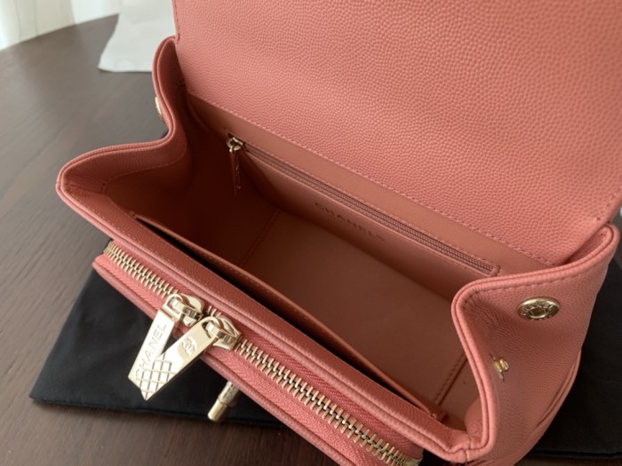  Handbag Chanel A93067  size  20 cm 