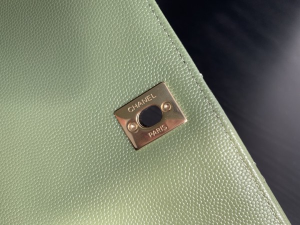 Handbag Chanel A93067  size  20 cm