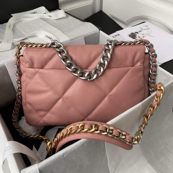  Handbag Chanel  size  30 cm