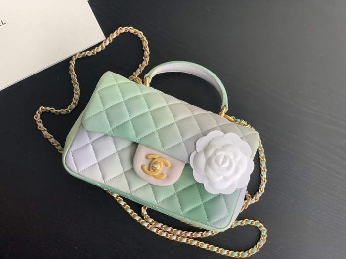  Handbag Chanel AS2431  size 20cmx13cmx9 cm 