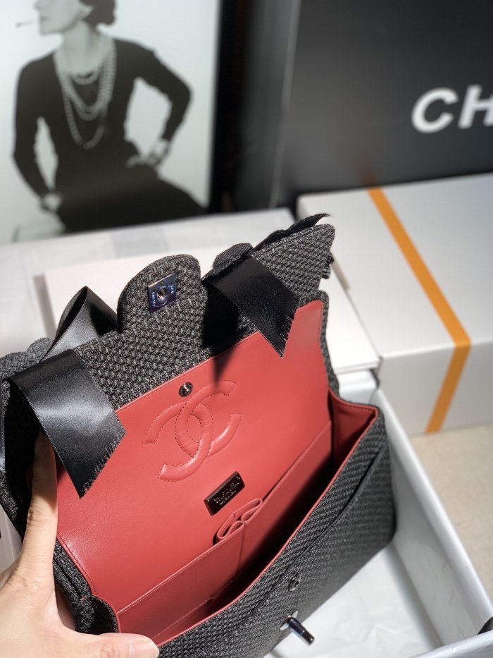  Handbag  Chanel  size 25*7*16 cm