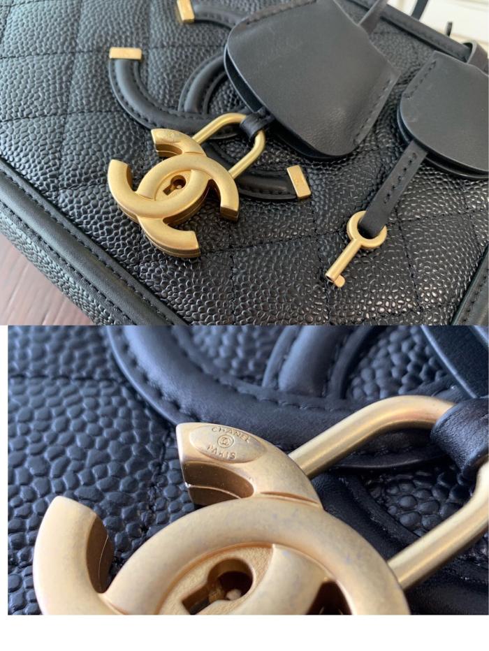 Handbag  Chanel  size  21 cm