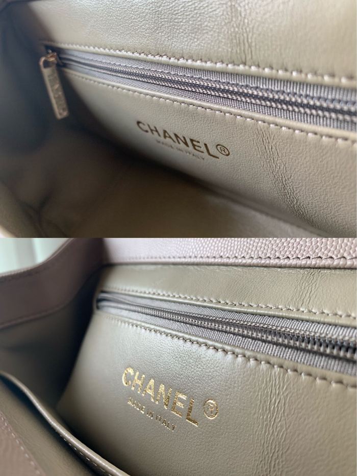  Handbag  Chanel  A93067 size 20 cm