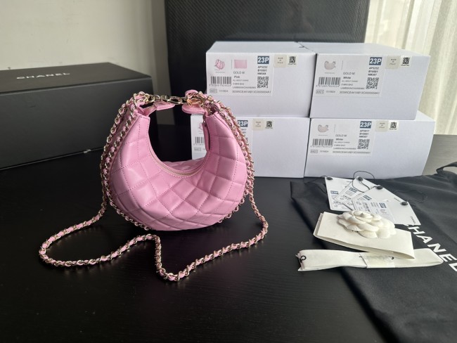 Handbag Chanel  AP3232  size  14cmx10cmx6 cm