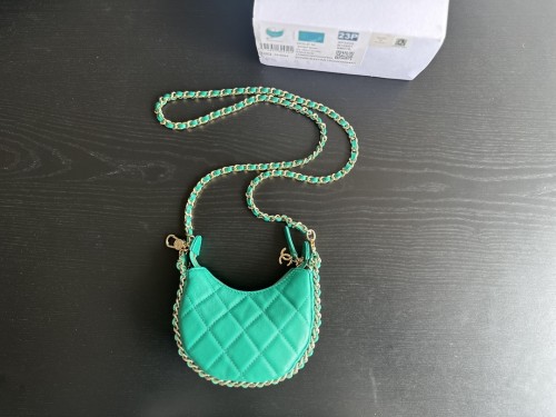 Handbag   Chanel   AS3917  size  14cmx10cmx6 cm