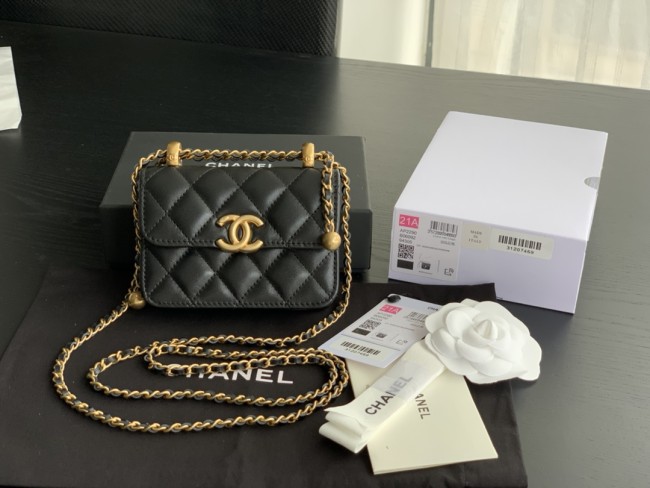 Handbag   Chanel  2290  size 12cmx9 cm 