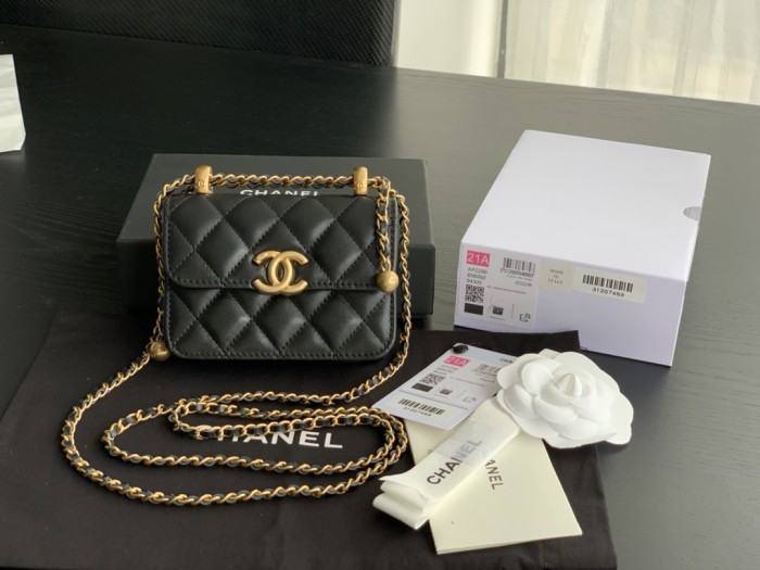 Handbag   Chanel  2290  size 12cmx9 cm 