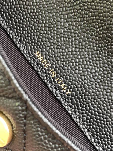  Handbag  Chanel  size  12.5  9  4.5 cm