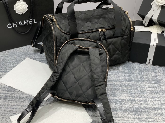 Handbag   Chanel   size 51*23*20.5 cm
