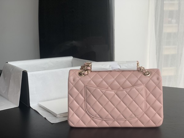 Handbag   Chanel  1112  size 25 cm