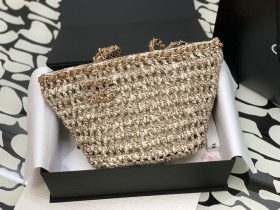  Handbag Chanel  size  36*20*12* cm