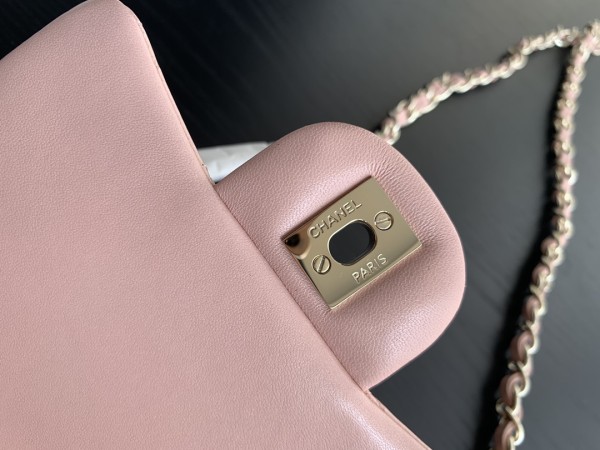 Handbag   Chanel 1115 size  17 cm