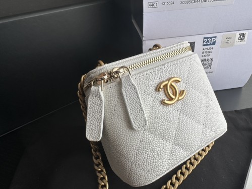  Handbag   Chanel   3203  size  11cmx8.5cmx7 cm