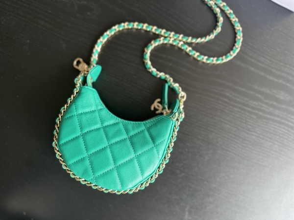 Handbag   Chanel   AS3917  size  14cmx10cmx6 cm