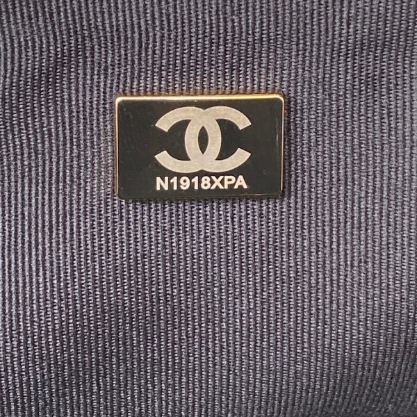 Handbag   Chanel  AS3632  size  45X27X16 cm