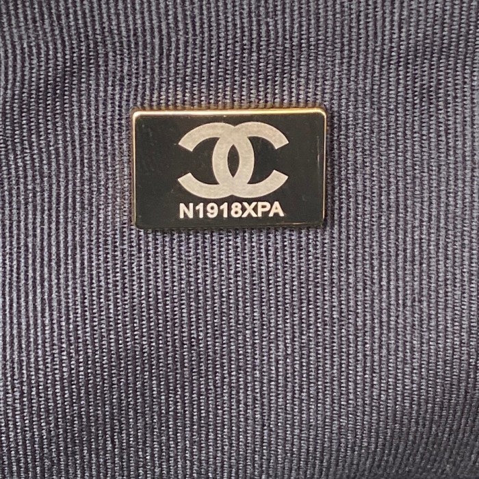 Handbag   Chanel  AS3632  size  45X27X16 cm