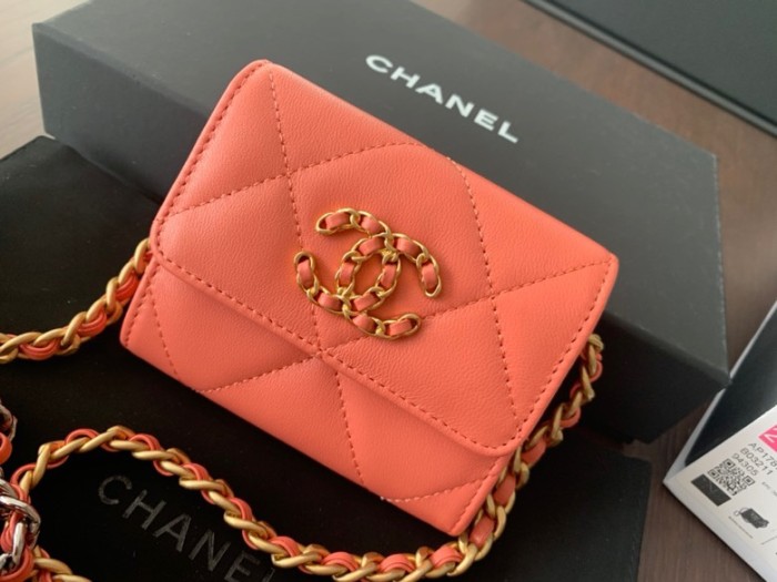 Handbag  Chanel  AP1787  size  8.5cmx12cmx2.5 cm
