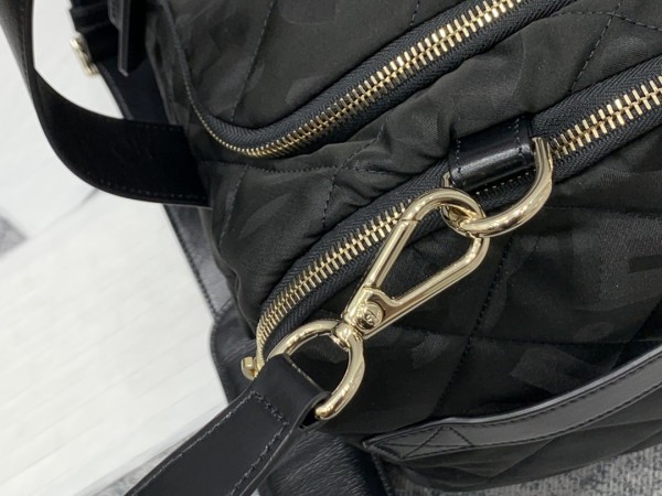 Handbag   Chanel  size 51*23*20.5 cm