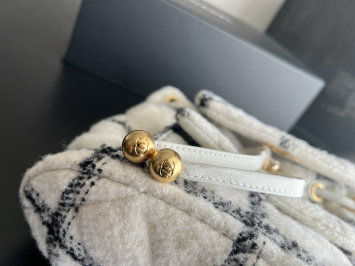 Handbag   Chanel  AS361  size 24cmx21cmx10 cm