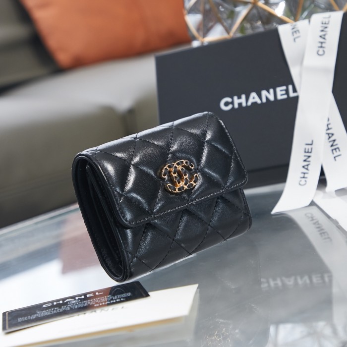 Handbag  Chanel AP07940  size  9×10.5×3 cm 