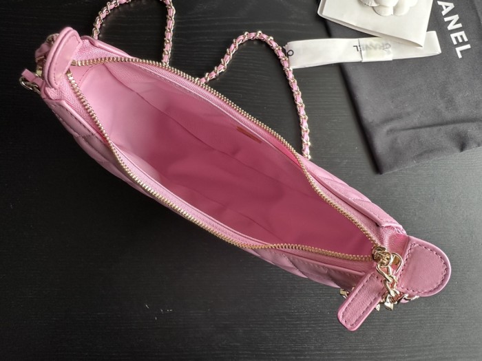 Handbag Chanel  AP3232  size  14cmx10cmx6 cm