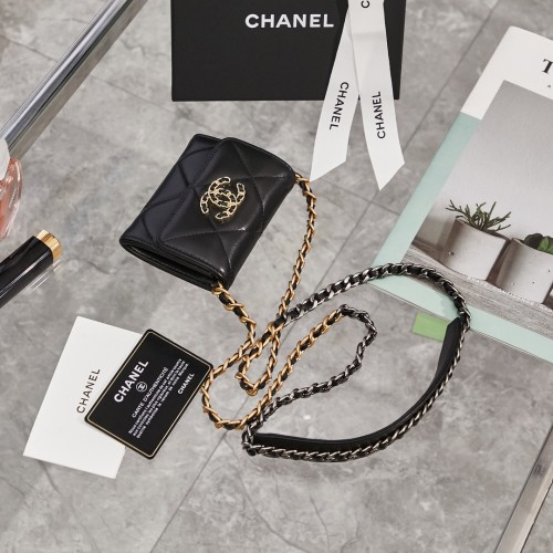 Handbag  Chanel  AP1787  size   8.5×12×3.5 cm 