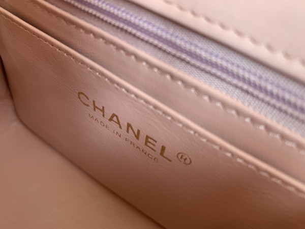 Handbag   Chanel 1115 size  17 cm