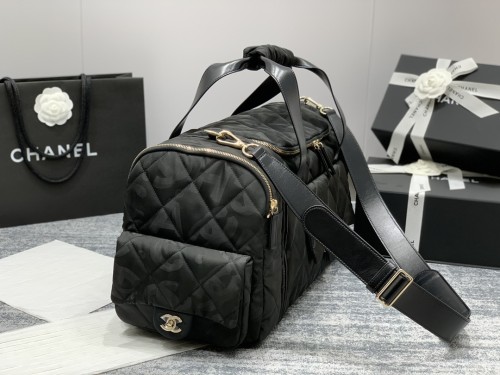 Handbag   Chanel  size 51*23*20.5 cm